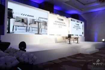 scenografia konferencja